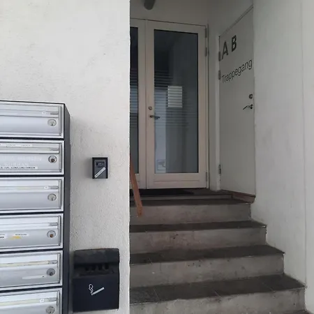 8 In C Apartment