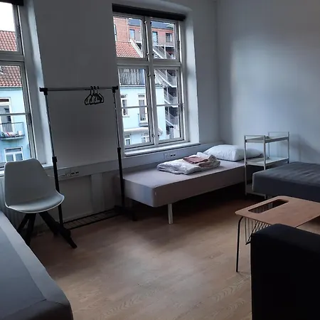 8 In C Apartment Odense